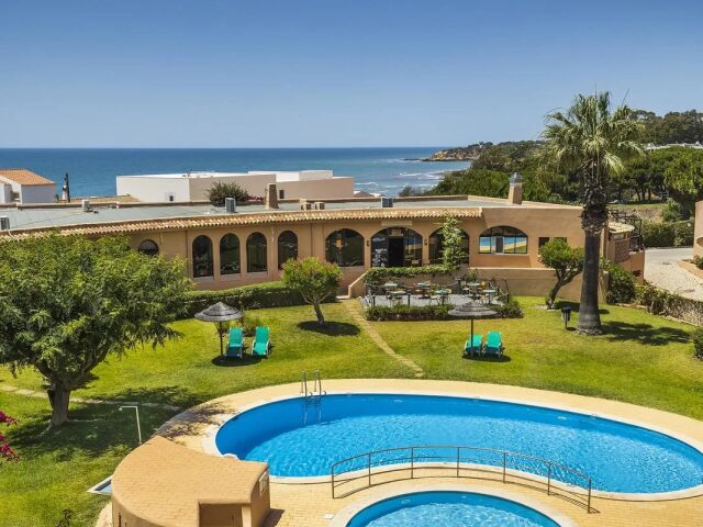 Clube Maria Luisa photo 2