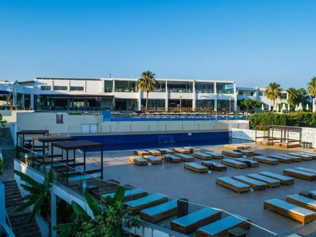 Theo Sunset Bay Holiday Village photo 0