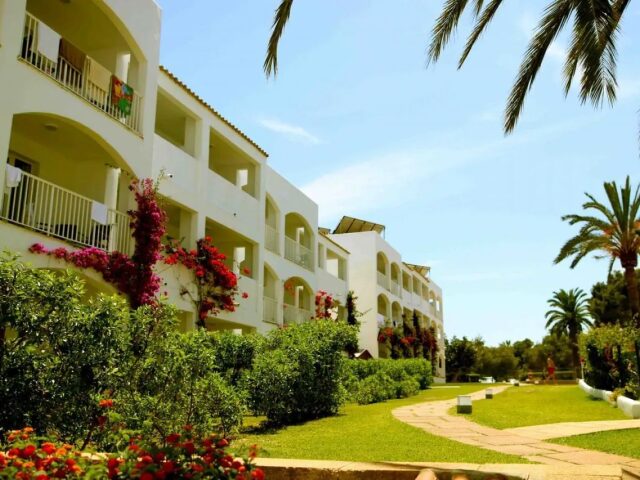 Club Es Talaial Hotel Apartamentos photo 1