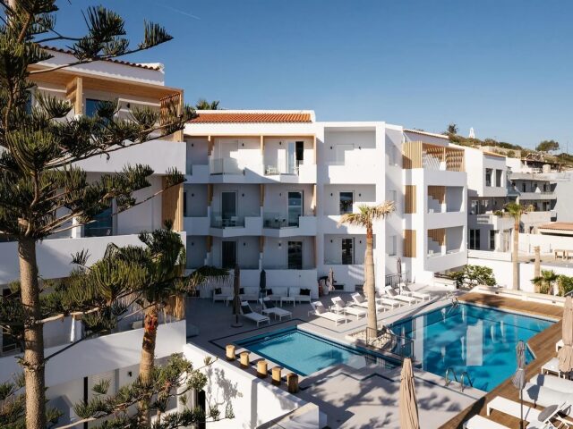 Petradi Beach Lounge Hotel