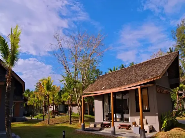 Twin Lotus Resort & Spa photo 1
