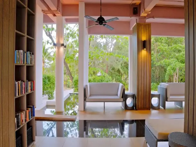 Twin Lotus Resort & Spa photo 0