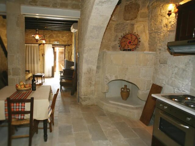 Leonidas Village Houses photo 2