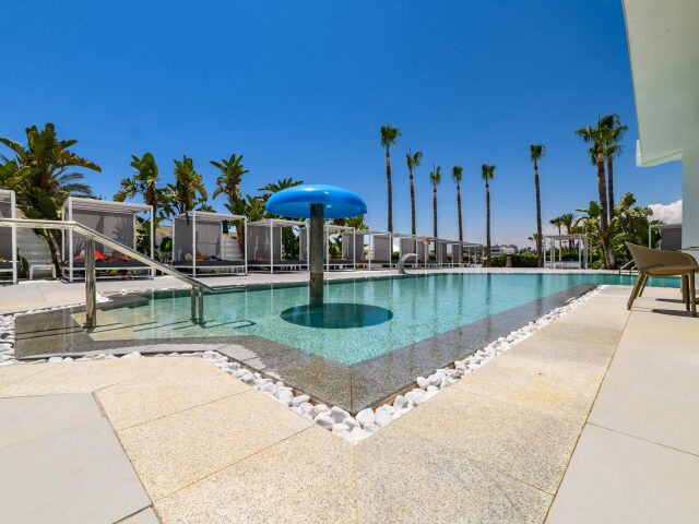 Tasia Maris Sands photo 0