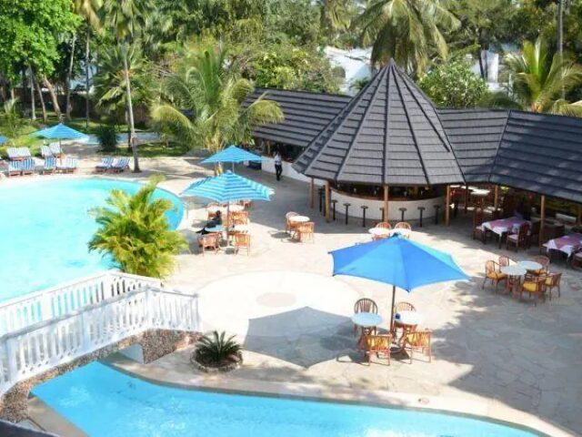 Travellers Beach Resort