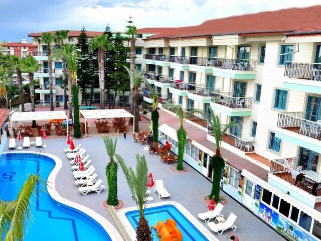 Cinar Family Suite Hotel