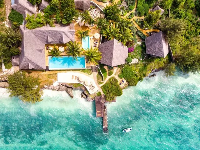 Sunshine Marine Lodge photo 0