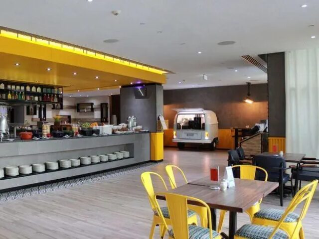 Hyatt Place - Al Rigga photo 3