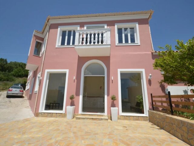 Paradiso photo 2