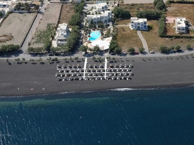 Atlantis Beach Villa photo 1