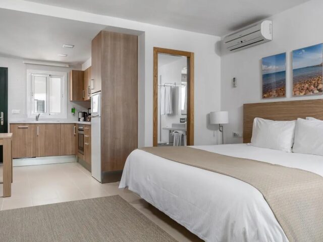 White Sands Beach Club photo 3