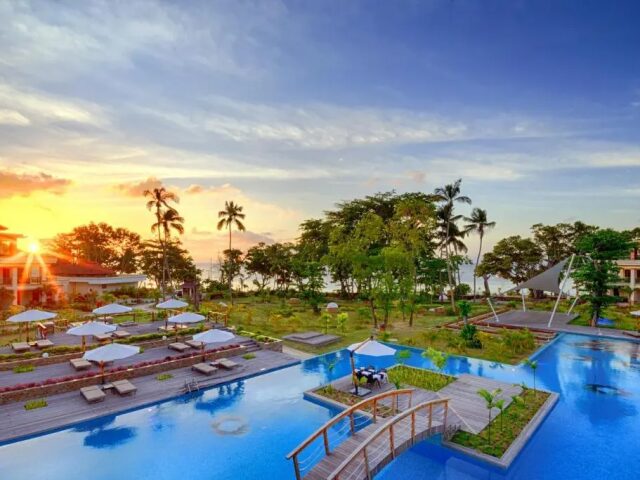 Savoy Resort photo 0