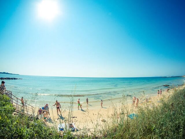 Riviera Fort Beach photo 2