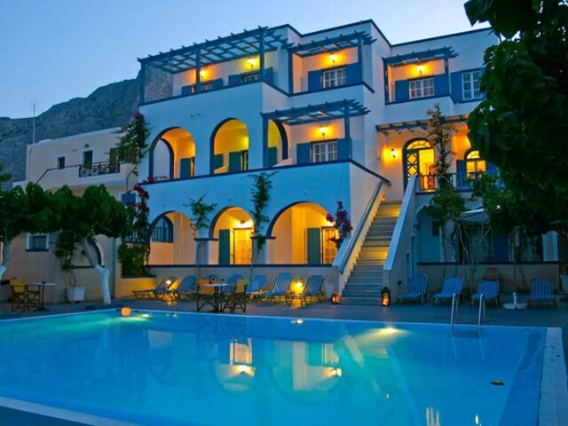 Artemis Santorini photo 3