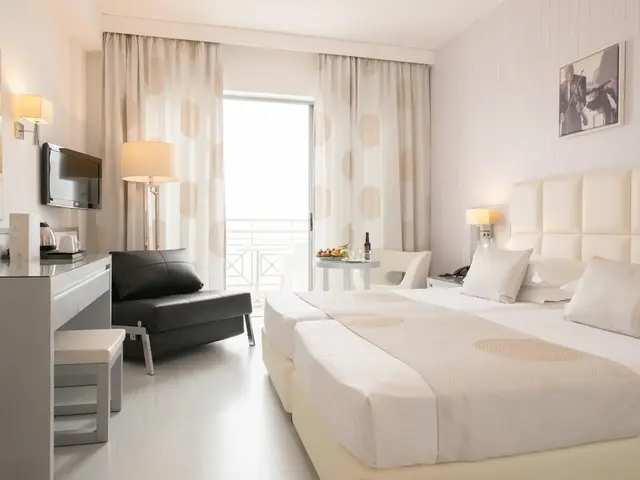 St. George Beach Hotel & Spa Resort photo 0