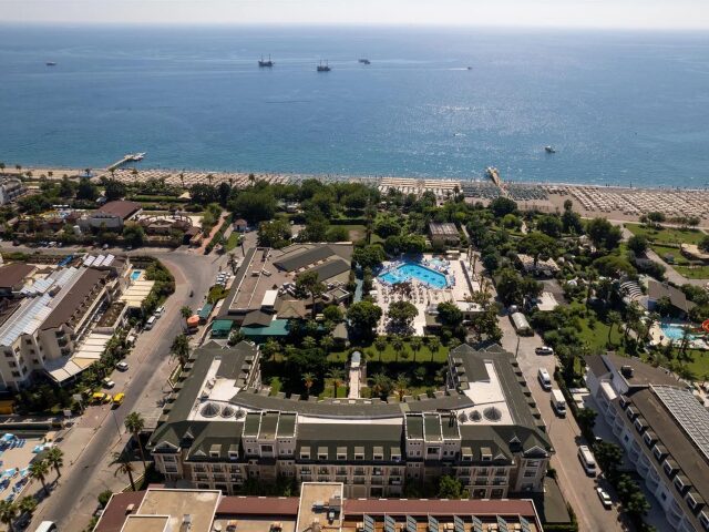 Lucida Beach photo 2