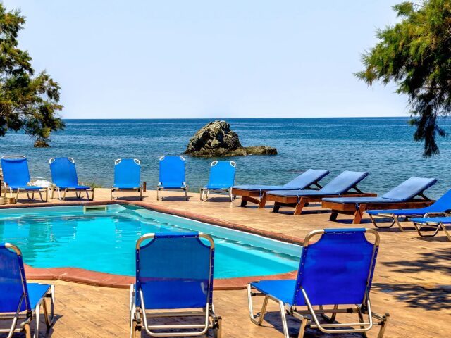 Aqua Rosa Aparthotel