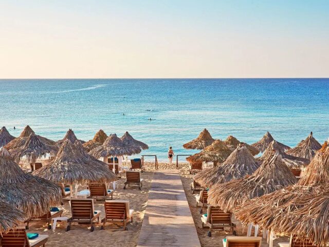 Grecian Bay photo 2