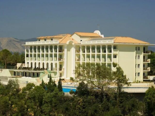Avalon Palace photo 3