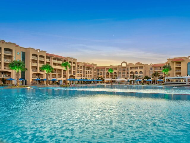 Pickalbatros White Beach Resort photo 1