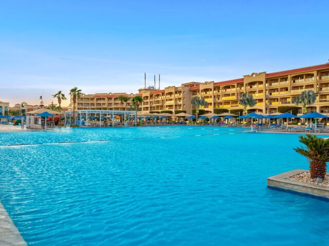 Pickalbatros White Beach Resort photo 0