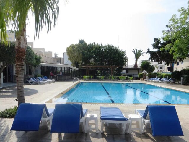 Green Bungalows Apartments photo 1
