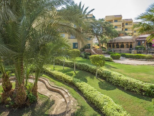 Eagles Down Town Zahabia Resort photo 1