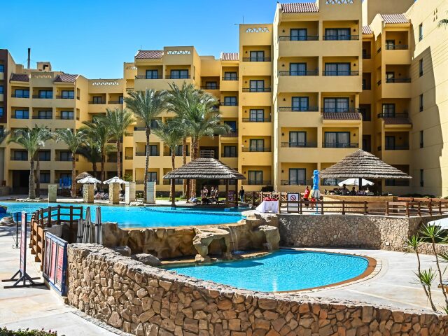 Eagles Down Town Zahabia Resort photo 2