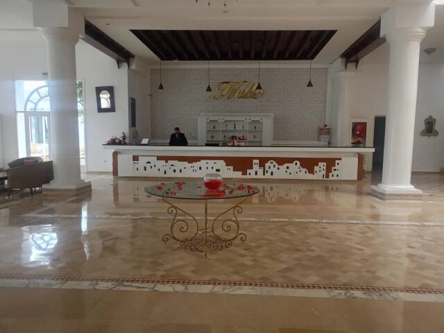 HELLO YASMINE HOTEL