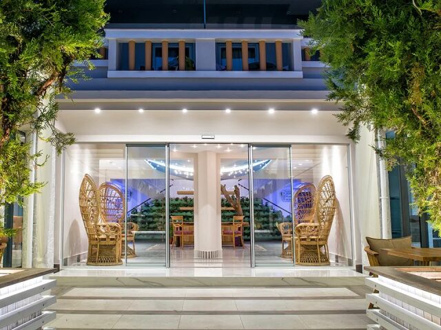 Senses Blue Boutique photo 2