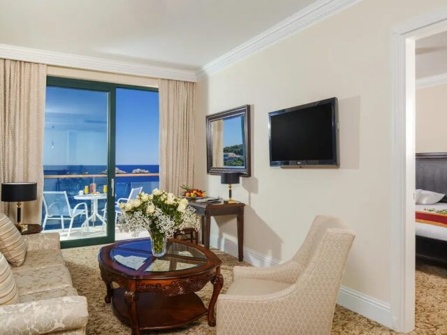 Royal Princess photo 1