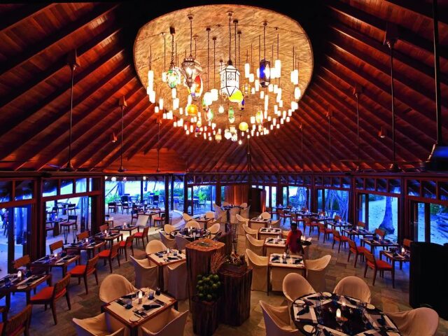 Constance Halaveli Resort photo 3