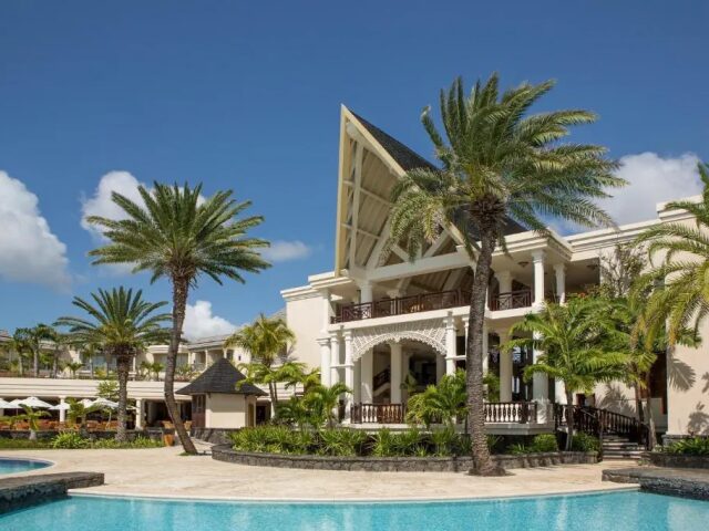 The Residence photo 2