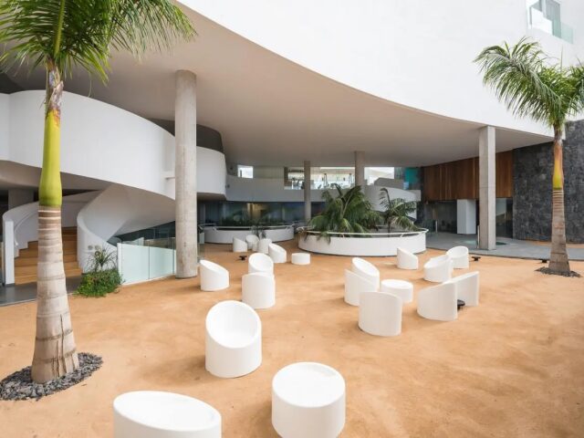 Baobab Suites photo 2
