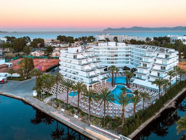 Viva Eden Lago photo 1