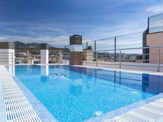 Blau Apartments