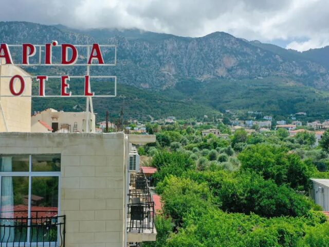 Lapida Hotel photo 1
