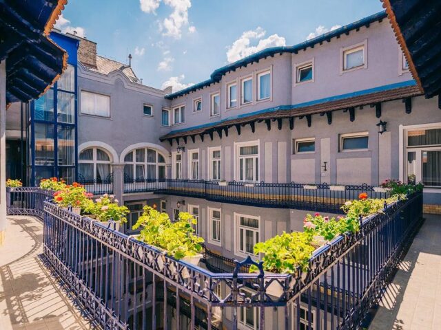Baross Hotel by Mellow Mood Hotels