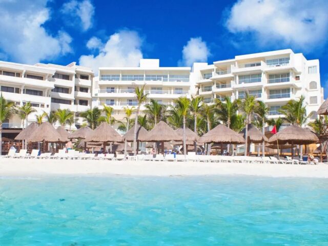 Nyx Cancun