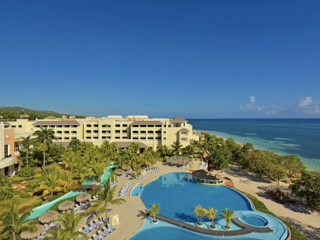 Iberostar Waves Rose Hall Beach photo 1