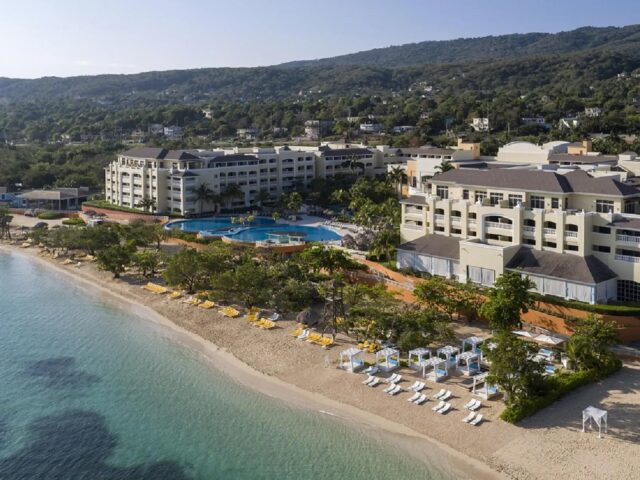 Iberostar Waves Rose Hall Beach