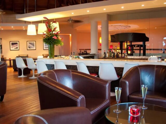 Le Cardinal Exclusive Resort photo 2