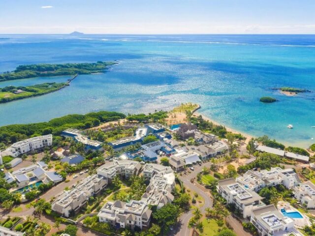 Radisson Blu Azuri Resort & Spa