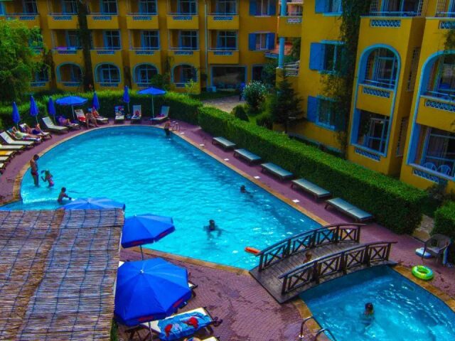 Blue Orange Beach Resort photo 3