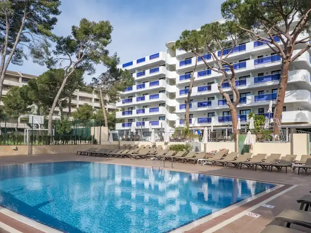 Golden Port Salou photo 3