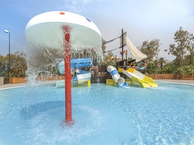 Caravia Beach & Bungalows photo 3