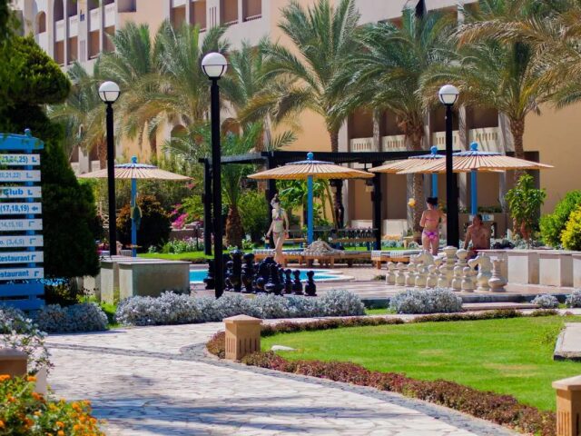 El Karma Aqua Beach Resort photo 3
