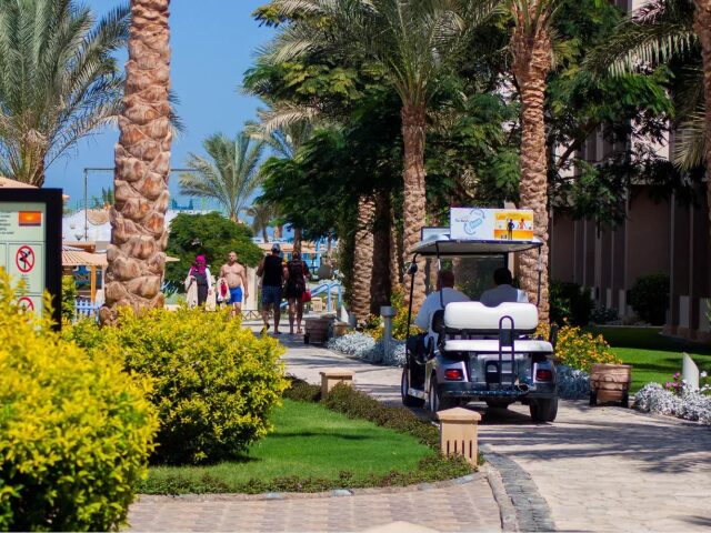 El Karma Aqua Beach Resort photo 1