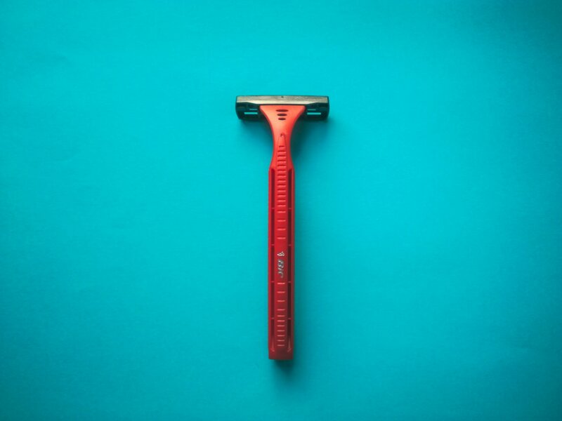 Can You Bring a Razor in Your Carry-On Luggage?