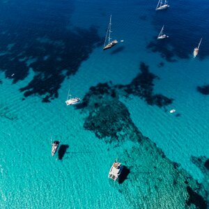 Gdzie na wakacje w Hiszpanii 2026? Wybieramy wybrzeże od Costa Brava po Wyspy Kanaryjskie